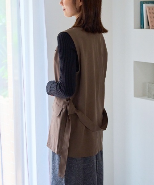 TRIANGLE PALETTE（トライアングルパレット）の「ベルト付きジレ/セットアップ対応（スーツベスト・レディース・ブラック/ベージュ/モカ/ダークグレー/グレー・FREE）」の22枚目の写真