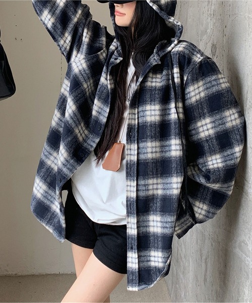 MAISON DE THERESE(メゾン ド テレーズ)の「フード付きチェックのシャケット(テーラードジャケット・レディース・ネイビー・M/L/XL)」の4枚目の写真