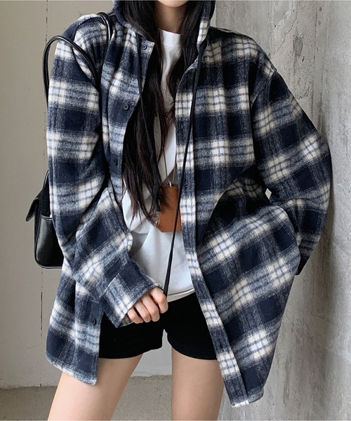 MAISON DE THERESE(メゾン ド テレーズ)の「フード付きチェックのシャケット(テーラードジャケット・レディース・ネイビー・M/L/XL)」の2枚目の写真