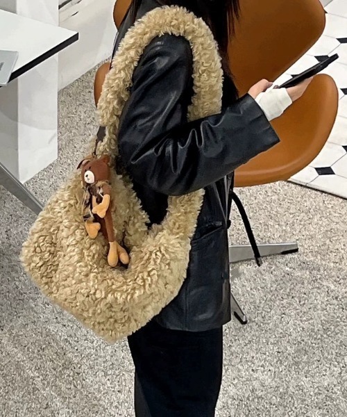 DEVICE（デバイス）の「ファー モコモコ ショルダーバッグ（ショルダー