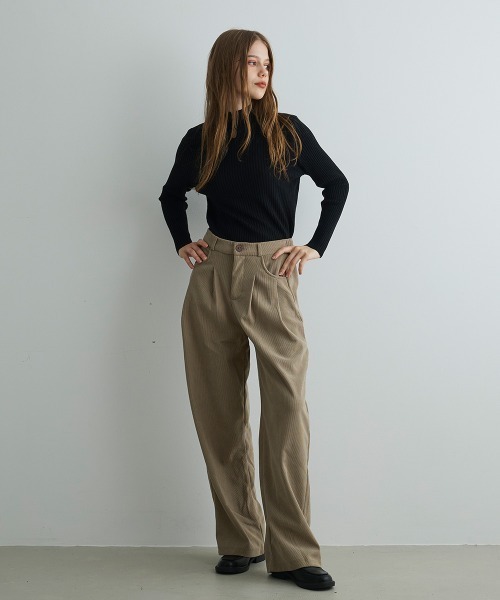 Mirette（ミレット）の「タック入りコーデュロイワイドパンツ Tucked Corduroy Wide Pants（その他パンツ・レディース・ブラウン/サンドベージュ/ブラック系/ブラック・MEDIUM/SMALL/LARGE）」の12枚目の写真