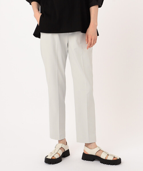 Gabardine K.T（ギャバジンケーティー）の「ドライオックス すっきり細見えパンツ（その他パンツ・レディース・ベージュ/ホワイト・9号）」の6枚目の写真