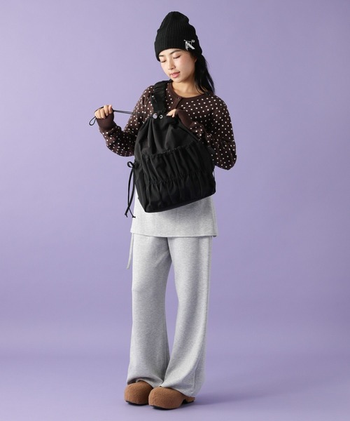 tiny tiny（ティニーティニー）の「ギャザースリングバッグ[tiny tiny(ティニーティニー)]（ショルダーバッグ・レディース・ブラック/レッド・0）」の6枚目の写真