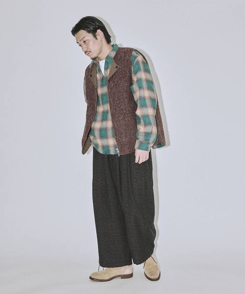 JOURNAL STANDARD J.S HOMESTEAD(ジャーナルスタンダードホームステッド)の「J.S.Homestead / ツイード キルト リバーシブル ベスト(その他アウター・メンズ・ライトグレー/ブラウン・FREE)」の11枚目の写真