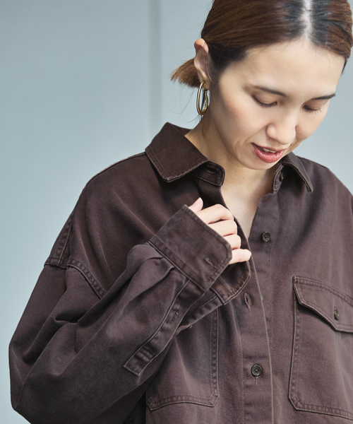 FRAMeWORK CHINO SLOUCHY シャツ　ブラウン フレームワーク FRAMeWORK CHINO SLOUCHY シャツ （ブラウン