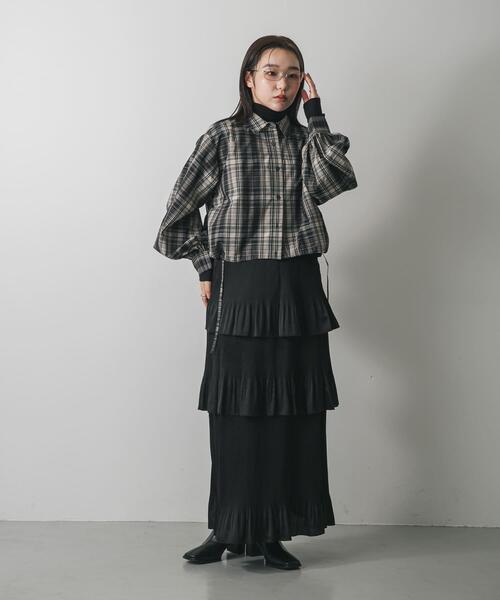 SENSE OF PLACE by URBAN RESEARCH（センスオブプレイスバイアーバンリサーチ）の「ティアードプリーツスカート（スカート・レディース・アイボリー/ブラック/ブラウン・ONE）」の3枚目の写真