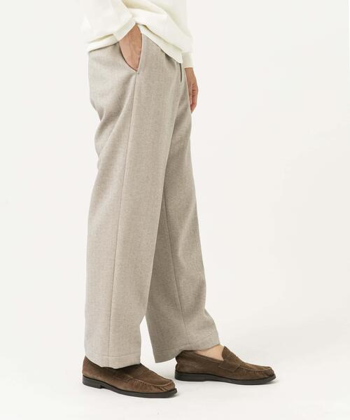URBAN RESEARCH ROSSO MEN(アーバンリサーチロッソメン)の「ストレッチヘリンボーン1タックワイドスラックス(その他パンツ・メンズ・チャコールグレー/アイボリー/グレー系その他・MEDIUM/LARGE)」の5枚目の写真