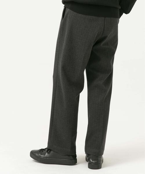 URBAN RESEARCH ROSSO MEN（アーバンリサーチロッソメン）の「ストレッチヘリンボーン1タックワイドスラックス（その他パンツ・メンズ・チャコールグレー/アイボリー/グレー系その他・MEDIUM/LARGE）」の20枚目の写真