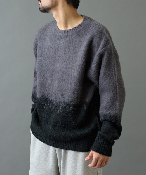 COLONY 2139（コロニートゥーワンスリーナイン）の「モヘアライクグラデーションニット（ニット/セーター・メンズ・ブラック/グレー/ブラウン・MEDIUM/LARGE）」の3枚目の写真