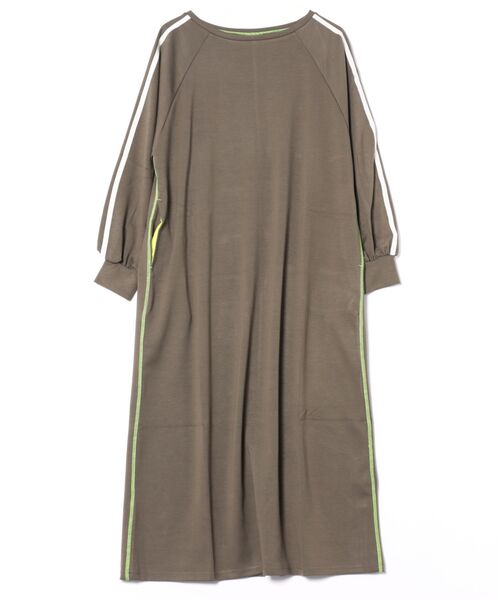 Q(キュー)の「ソフトダンボールバイカラーラインワンピース(ワンピース・レディース・ブラック/ダークオリーブ・MEDIUM)」の18枚目の写真