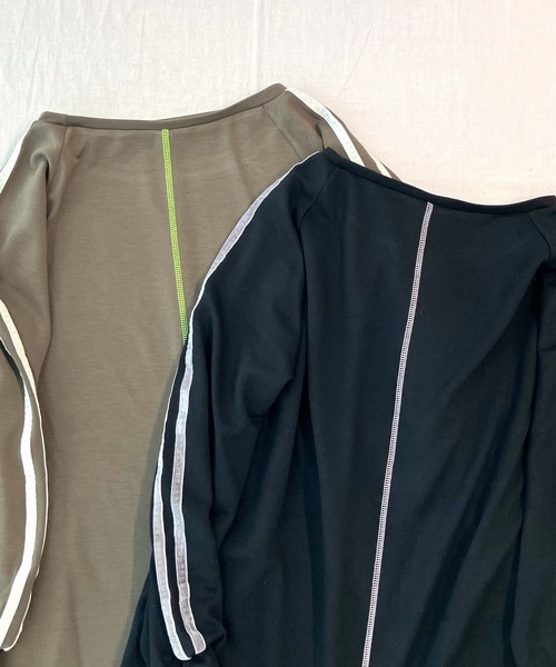 Q(キュー)の「ソフトダンボールバイカラーラインワンピース(ワンピース・レディース・ブラック/ダークオリーブ・MEDIUM)」の22枚目の写真