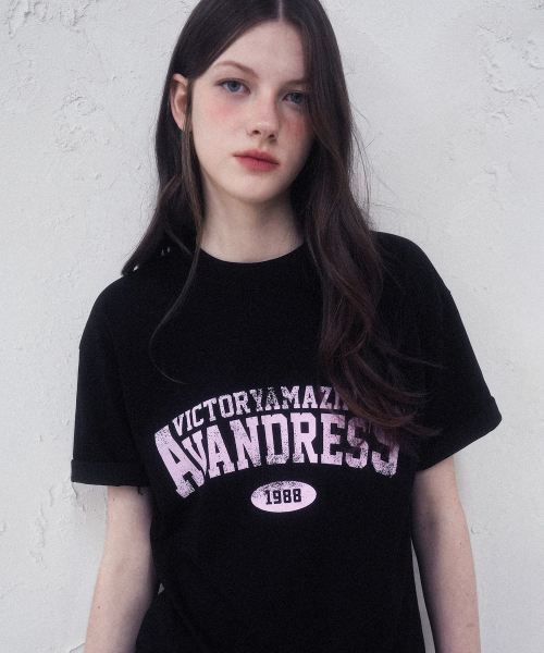 AVANDRESS(アバンドレス )の「Vintage Crack Hero Loosefit T-shirt - 5COL(Tシャツ/カットソー・メンズ・ブラック/ライトベージュ/ホワイト/ネイビー/ネイビー×ホワイト・LARGE/X-LARGE/SMALL/MEDIUM)」の10枚目の写真