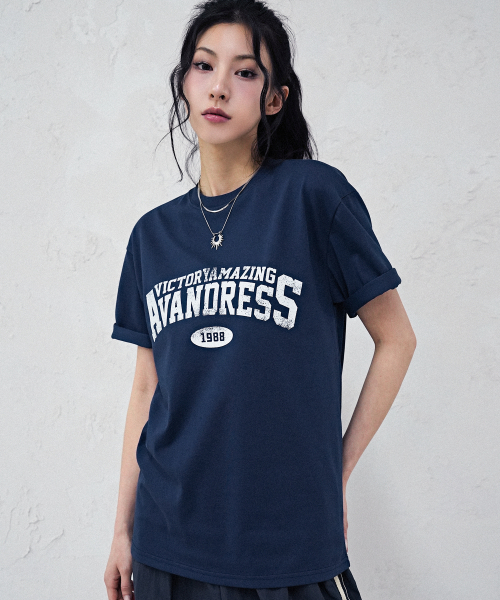 AVANDRESS(アバンドレス )の「Vintage Crack Hero Loosefit T-shirt - 5COL(Tシャツ/カットソー・メンズ・ブラック/ライトベージュ/ホワイト/ネイビー/ネイビー×ホワイト・LARGE/X-LARGE/SMALL/MEDIUM)」の12枚目の写真