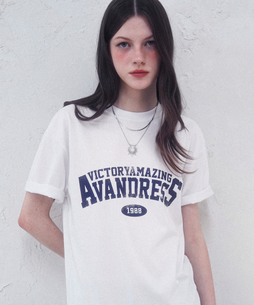 AVANDRESS(アバンドレス )の「Vintage Crack Hero Loosefit T-shirt - 5COL(Tシャツ/カットソー・メンズ・ブラック/ライトベージュ/ホワイト/ネイビー/ネイビー×ホワイト・LARGE/X-LARGE/SMALL/MEDIUM)」の14枚目の写真