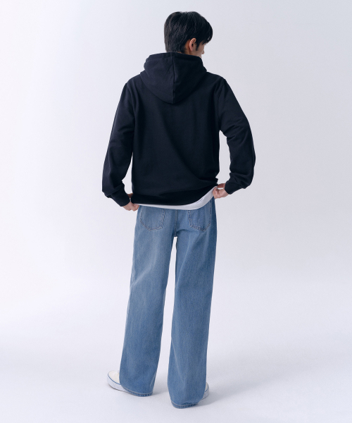 MUSINSA STANDARD(ムシンサスタンダード)の「ワイドデニムパンツ【ライトインディゴ】(デニムパンツ・メンズ・その他・40/38/42/36/34/32/30/31/33/26/27/28/29)」の4枚目の写真