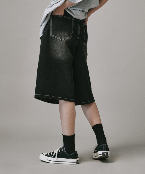 Verdnt（バーダント）の「切開ウォッシュドデニムバミューダパンツ[ブラック]（その他パンツ・レディース・ブラック・SMALL/MEDIUM/LARGE/X-LARGE）」の6枚目の写真