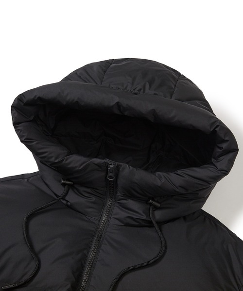 Snow Peak（スノーピーク）の「SnowPeak / LW Wmn's M Leng Heavy Down Jacket ヘビーダウンジャケット 海外限定（ダウンベスト・レディース・サンドベージュ/バーガンディー/ブラック・L/S/M）」の9枚目の写真