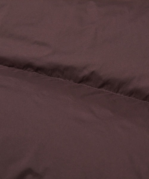 Snow Peak（スノーピーク）の「SnowPeak / LW Wmn's M Leng Heavy Down Jacket ヘビーダウンジャケット 海外限定（ダウンベスト・レディース・サンドベージュ/バーガンディー/ブラック・L/S/M）」の18枚目の写真