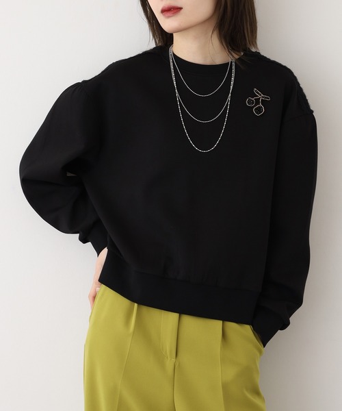 EGLANTINE（エグランティーヌ）の「EGLANTINE ブローチ風チェリー＆レースカットソー長袖（Tシャツ/カットソー・レディース・チャコールグレー/ブラウン/ブラック・38）」の2枚目の写真