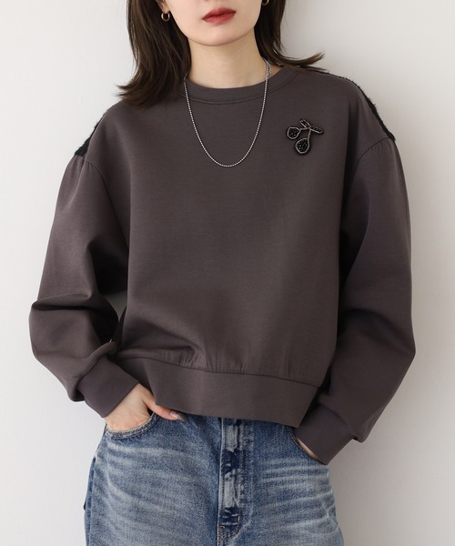 EGLANTINE（エグランティーヌ）の「EGLANTINE ブローチ風チェリー＆レースカットソー長袖（Tシャツ/カットソー・レディース・チャコールグレー/ブラウン/ブラック・38）」の11枚目の写真