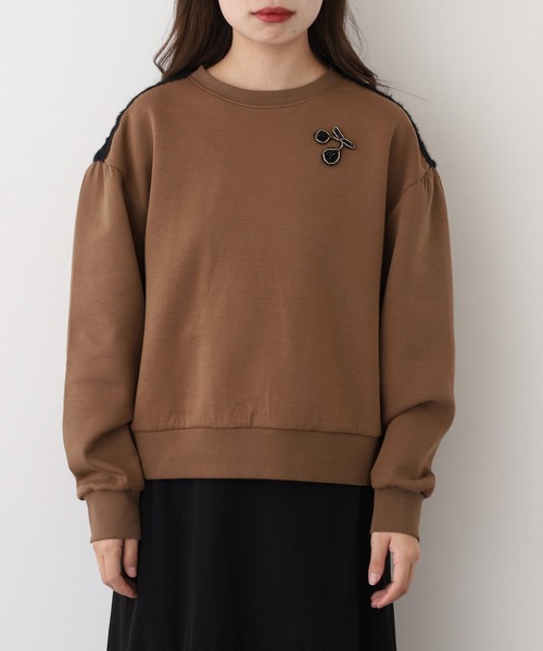 EGLANTINE（エグランティーヌ）の「EGLANTINE ブローチ風チェリー＆レースカットソー長袖（Tシャツ/カットソー・レディース・チャコールグレー/ブラウン/ブラック・38）」の22枚目の写真