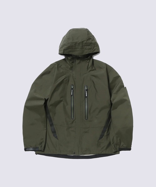 and wander（アンドワンダー）の「【and wander】2.5L hiker rain jacket（マウンテンパーカー・メンズ・ブラック/カーキ・M/L）」の2枚目の写真