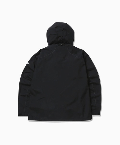 and wander（アンドワンダー）の「【and wander】2.5L hiker rain jacket（マウンテンパーカー・メンズ・ブラック/カーキ・M/L）」の6枚目の写真