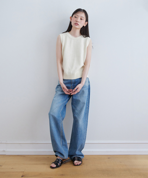 STEP AROUND(ステップアラウンド)の「Kintra straight washing denim_BLUE(デニムパンツ・レディース・その他・SMALL/MEDIUM)」の4枚目の写真