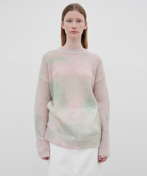 LEVAR(レバー)の「Mohair Gradation Round Knit - Gradation Pink(ニット/セーター・レディース・ピンク・FREE)」の1枚目の写真