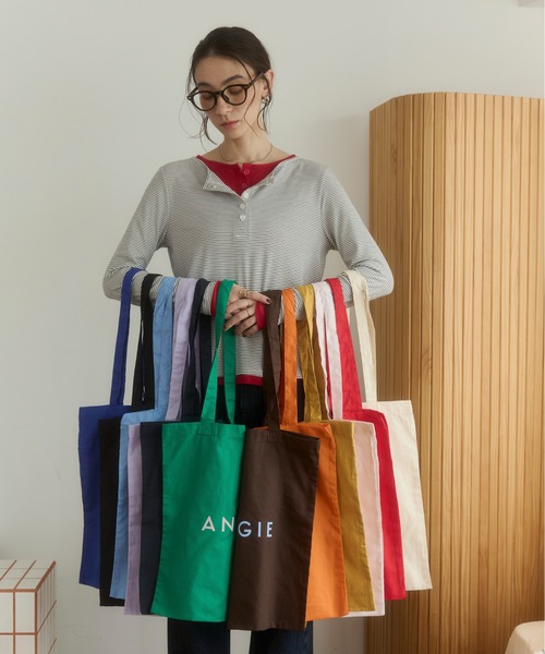 ANGIE（アンジー）の「ロゴ カラー コットン トート バック（A4収納可）（トートバッグ・レディース・ナチュラル/ブラック/サックスブルー/ライトピンク/ケリーグリーン/ネイビー/ロイヤルブルー/ライトパープル/マスタード/オレンジ/ブラウン/レッド・FREE）」の13枚目の写真