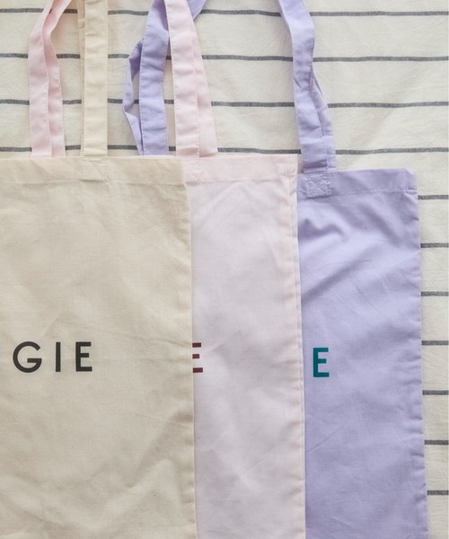 ANGIE（アンジー）の「ロゴ カラー コットン トート バック（A4収納可）（トートバッグ・レディース・ナチュラル/ブラック/サックスブルー/ライトピンク/ケリーグリーン/ネイビー/ロイヤルブルー/ライトパープル/マスタード/オレンジ/ブラウン/レッド・FREE）」の20枚目の写真