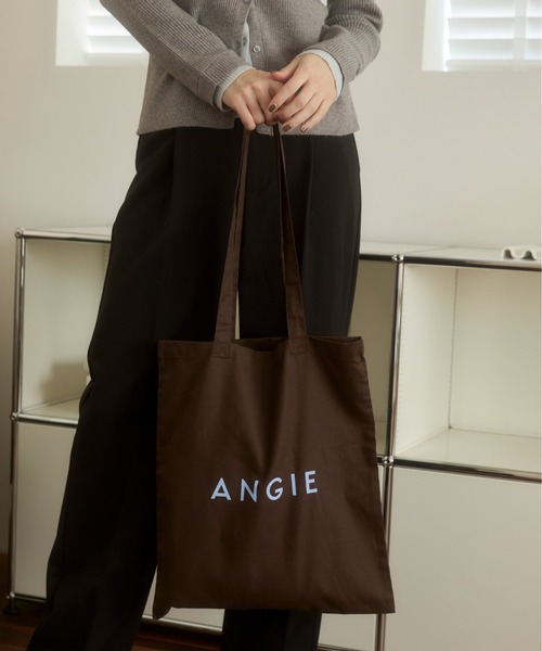 ANGIE（アンジー）の「ロゴ カラー コットン トート バック（A4収納可）（トートバッグ・レディース・ナチュラル/ブラック/サックスブルー/ライトピンク/ケリーグリーン/ネイビー/ロイヤルブルー/ライトパープル/マスタード/オレンジ/ブラウン/レッド・FREE）」の17枚目の写真