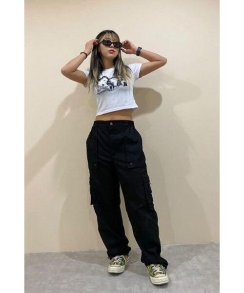 DXOH(ディソエイチ)の「スリーウィメンズ セミクロップTシャツ ホワイト(Tシャツ/カットソー・レディース・その他・FREE)」の4枚目の写真
