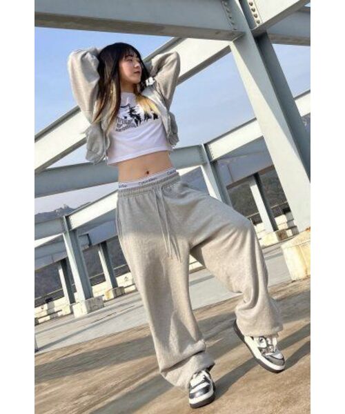 DXOH(ディソエイチ)の「スリーウィメンズ セミクロップTシャツ ホワイト(Tシャツ/カットソー・レディース・その他・FREE)」の8枚目の写真