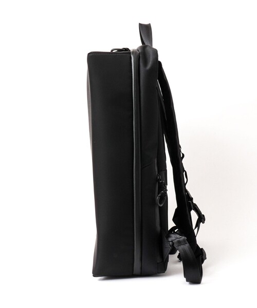 beruf baggage(ベルーフバゲッジ)の「【beruf baggage】《15インチ対応/20L》別注URBAN EXPLORER 20LD リモンタナイロン バックパック(バックパック/リュック・メンズ・ブラック・FREE)」の7枚目の写真