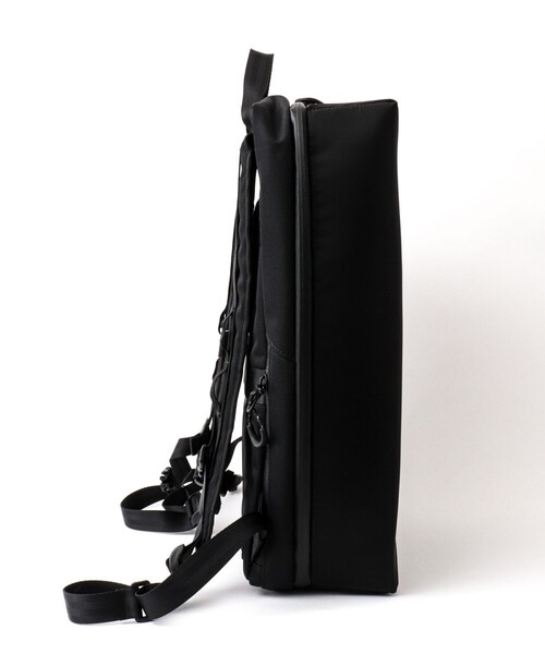 beruf baggage(ベルーフバゲッジ)の「【beruf baggage】《15インチ対応/20L》別注URBAN EXPLORER 20LD リモンタナイロン バックパック(バックパック/リュック・メンズ・ブラック・FREE)」の20枚目の写真