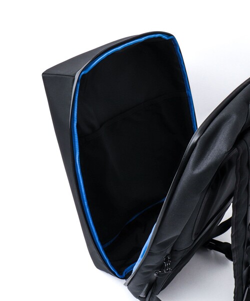 beruf baggage(ベルーフバゲッジ)の「【beruf baggage / ベルーフ バゲッジ】別注URBAN EXPLORER 20LD(バックパック/リュック・メンズ・ブラック・FREE)」の17枚目の写真