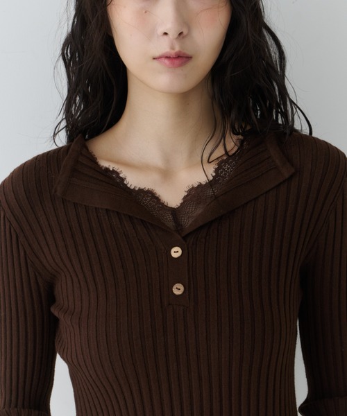 NUJOH(ヌゾ)の「Layered Lace Henley Knit / レイヤードレースヘンリーニット(Tシャツ/カットソー・レディース・ライトベージュ/ブラウン/ホワイト/チャコールグレー・FREE)」の4枚目の写真