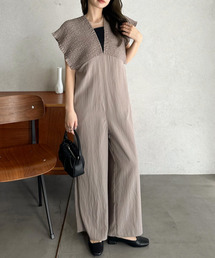 Ada.（エイダ）の「【Eclat one】シャーリング ギャザー Vネック オールインワン（つなぎ/オールインワン）」