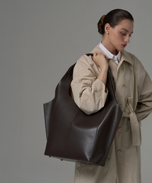 ZEMA（ジェマ）の「オネッテトートバッグXL - エスプレッソブラウン（トートバッグ）」