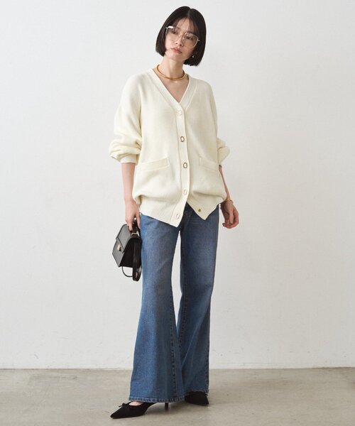 LOUNGEDRESS（ラウンジドレス）の「ゴールドリングカーデ（カーディガン/ボレロ・レディース・ネイビー/アイボリー・FREE）」の10枚目の写真