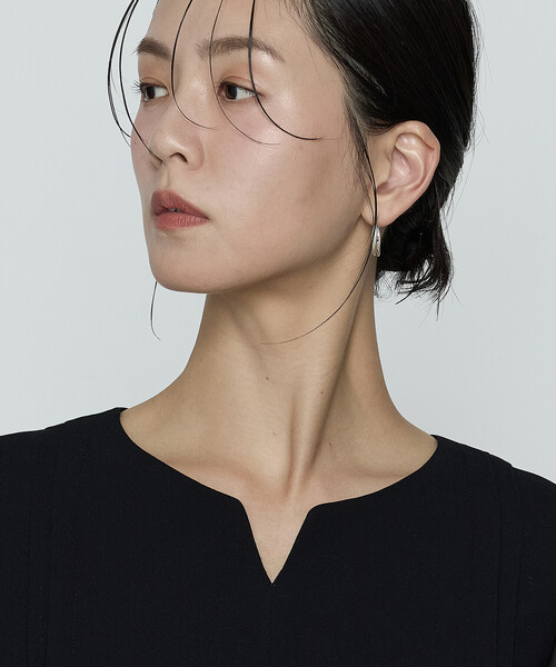 K.T KIYOKO TAKASE(キヨコタカセ)の「バックサテンストレッチ ドレス(ワンピース・レディース・ブラック・9号)」の8枚目の写真