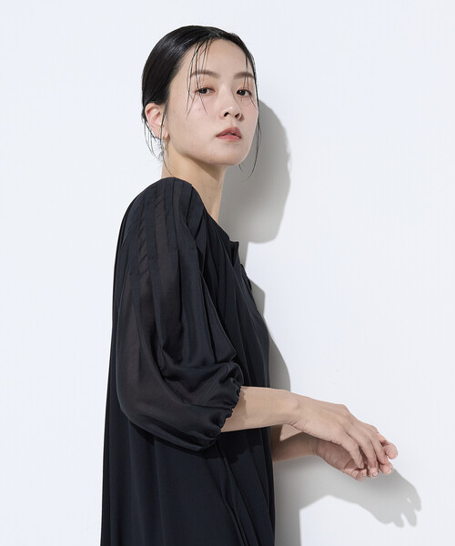 K.T KIYOKO TAKASE(キヨコタカセ)の「バックサテンストレッチ ドレス(ワンピース・レディース・ブラック・9号)」の17枚目の写真