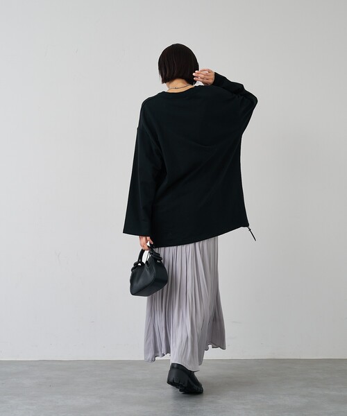 abahouse mavie（アバハウスマヴィ）の「【オーバーサイズ】裏毛ドロストロゴプルオーバー（スウェット・レディース・ネイビー/ブラック/ライトグレー・フリー）」の9枚目の写真