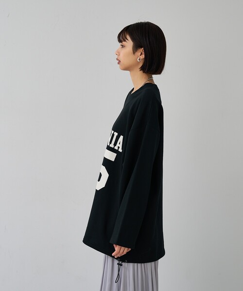 abahouse mavie（アバハウスマヴィ）の「【オーバーサイズ】裏毛ドロストロゴプルオーバー（スウェット・レディース・ネイビー/ブラック/ライトグレー・フリー）」の13枚目の写真