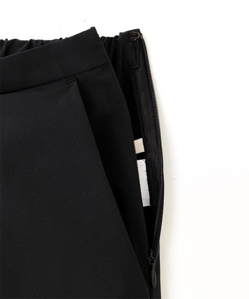 LE PHIL(ルフィル)の「◆ SOLOTEXブロードセンタースリットパンツ(その他パンツ・レディース・ネイビー/ブラック・2/1/0)」の16枚目の写真