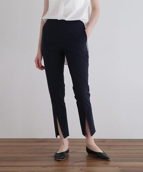 LE PHIL(ルフィル)の「◆ SOLOTEXブロードセンタースリットパンツ(その他パンツ・レディース・ネイビー/ブラック・2/1/0)」の4枚目の写真