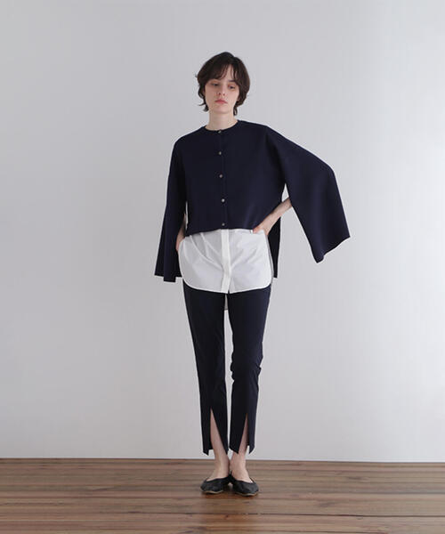 LE PHIL(ルフィル)の「◆ SOLOTEXブロードセンタースリットパンツ(その他パンツ・レディース・ネイビー/ブラック・2/1/0)」の5枚目の写真