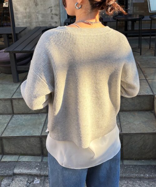 Jena espace merveilleux（ジェナ　エスパスメルヴェイユ）の「【春まで着れる】カタアゼ金ボタンカーディガン（カーディガン/ボレロ・レディース・オフホワイト/ライトグレー/チャコールグレー/ブルー・FREE）」の18枚目の写真