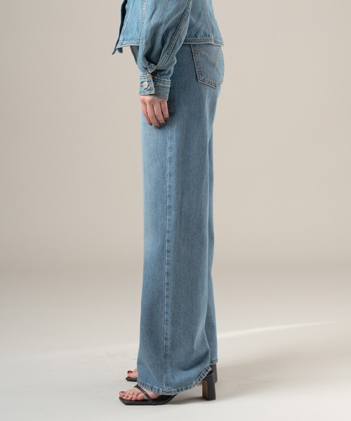 Levi's(リーバイス)の「Levi's/リーバイス RIBCAGE WIDE LEG ジーンズ ミディアムインディゴ(デニムパンツ・レディース・ブルー系その他・23inch/24inch/26inch/27inch)」の13枚目の写真